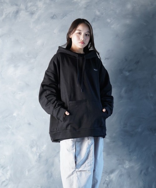 NOIZY（ノイジー）の「Threads Utility Hoodie / ワンポイント 刺繍 プルオーバー スウェットパーカー フーディー（パーカー・メンズ・グレー/Black・MEDIUM/LARGE）」の16枚目の写真