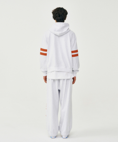 FROM ARLES(フロムアルル)の「イターナルユース フードジップアップ / グレー(パーカー・メンズ・グレー・MEDIUM/LARGE)」の4枚目の写真