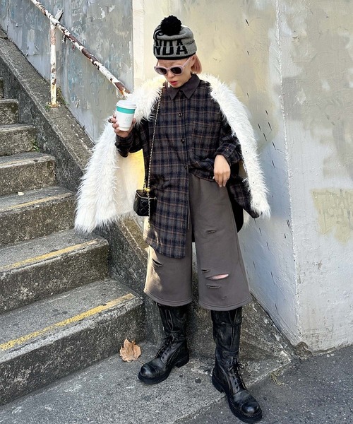 Alley Tokyo(アリートーキョー)の「【セットアップで着られる!】シャギーチェックBIGシャツ(シャツ/ブラウス・レディース・ブルー/レッド・FREE)」の17枚目の写真