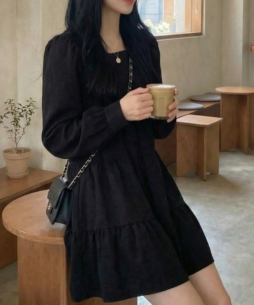 cammie(キャミー)の「ティアードミニワンピース(ワンピース・レディース・ベージュ/キャメル/ブラック・M/L)」の6枚目の写真