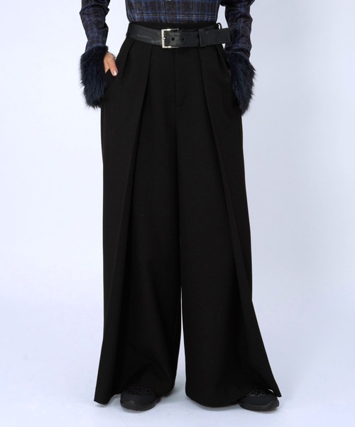 HARE(ハレ)の「フェイクレザーキリカエデザインタックパンツ(HARE)(その他パンツ・レディース・ブラック/ブラウン・FREE)」の7枚目の写真