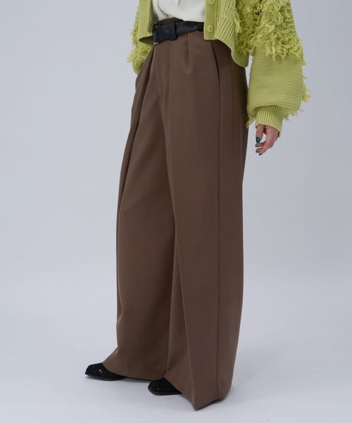 HARE(ハレ)の「フェイクレザーキリカエデザインタックパンツ(HARE)(その他パンツ・レディース・ブラック/ブラウン・FREE)」の10枚目の写真