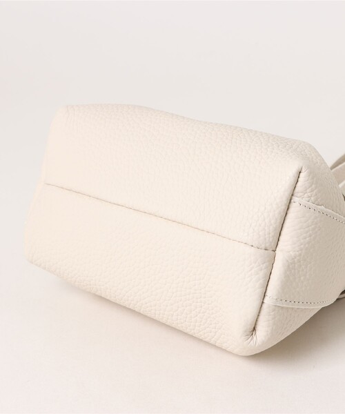 qualite(カリテ)の「シュリンクレザーミニショルダーバッグ【巾着袋付き】/ミニバッグ/レザーバッグ(ショルダーバッグ・レディース・ライム/ピンク/オフホワイト・フリー)」の14枚目の写真