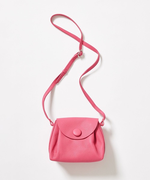 qualite(カリテ)の「シュリンクレザーミニショルダーバッグ【巾着袋付き】/ミニバッグ/レザーバッグ(ショルダーバッグ・レディース・ライム/ピンク/オフホワイト・フリー)」の1枚目の写真