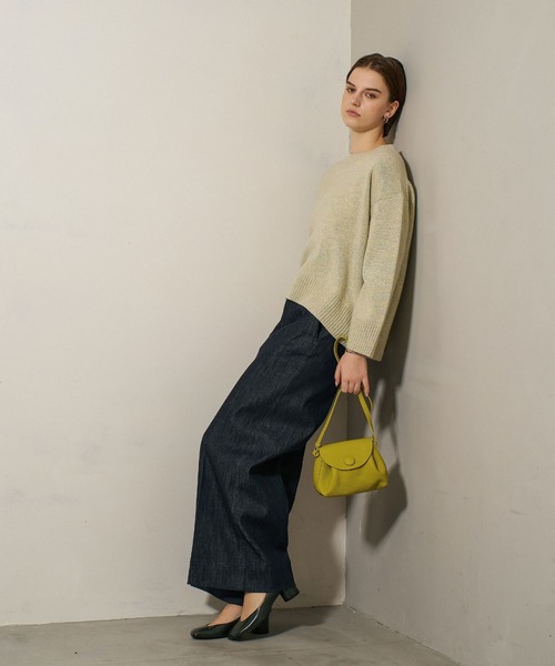 qualite(カリテ)の「シュリンクレザーミニショルダーバッグ【巾着袋付き】/ミニバッグ/レザーバッグ(ショルダーバッグ・レディース・ライム/ピンク/オフホワイト・フリー)」の6枚目の写真