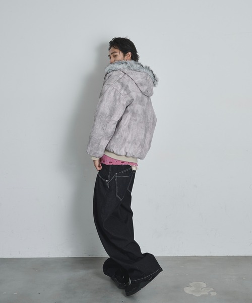 BLANK HOTEL（ブランクホテル）の「Faux Fur Hooded Short Jacket   /   ファーフーディーショートブルゾン（ブルゾン・メンズ・ブラック/ベージュ・M/L/XL）」の14枚目の写真