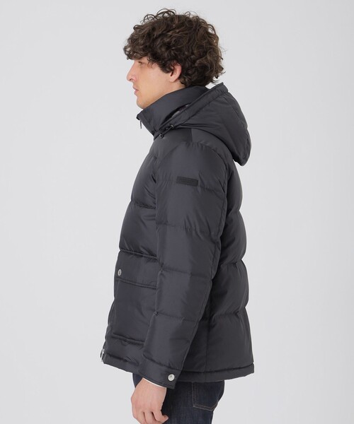 BLACK LABEL CRESTBRIDGE(ブラックレーベル・クレストブリッジ)の「クレストブリッジチェックコンビショートダウン(ダウンジャケット/コート・メンズ・ブラック/ネイビー/オフホワイト・XL/M/L)」の10枚目の写真