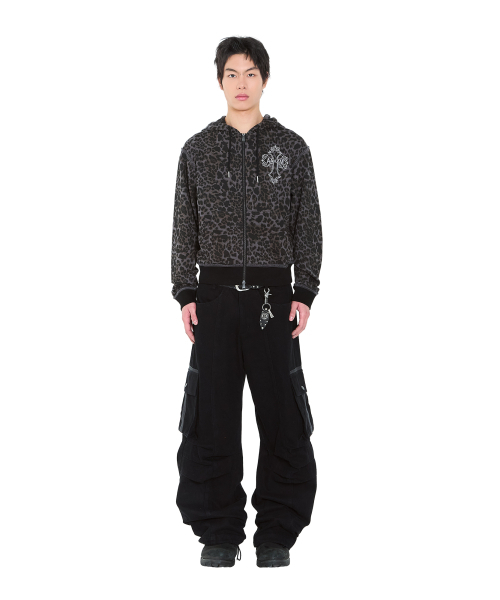 AAKAM（アーカム）の「AKM CROS2 Leopard Zip-Up Hoodie (Charcoal)（パーカー・レディース・その他・1/2）」の11枚目の写真