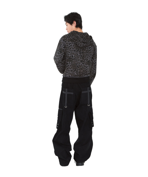 AAKAM（アーカム）の「AKM CROS2 Leopard Zip-Up Hoodie (Charcoal)（パーカー・レディース・その他・1/2）」の14枚目の写真