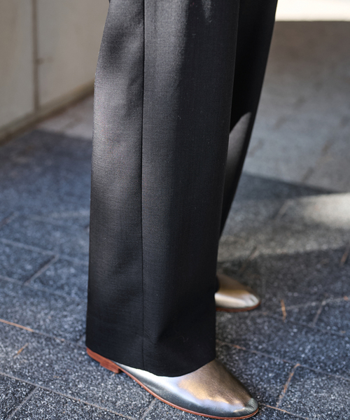 FRAMeWORK（フレームワーク）の「ドビーオックスストレートパンツ（スラックス・レディース・ブラック・36/38/40）」の21枚目の写真