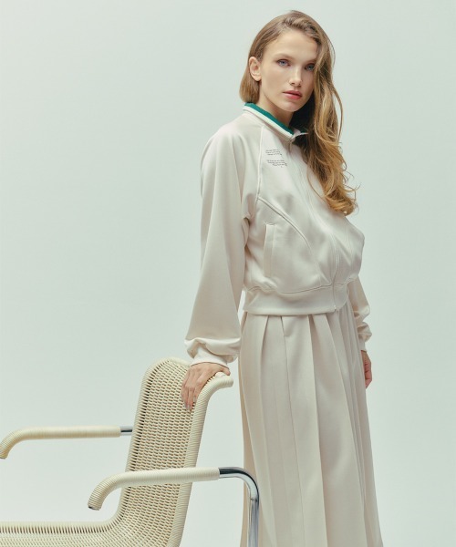 ESSENTIAL（エッセンシャル）の「ブライトキングプリーツスカート（スカート・レディース・アイボリー/ネイビー・36/38）」の17枚目の写真