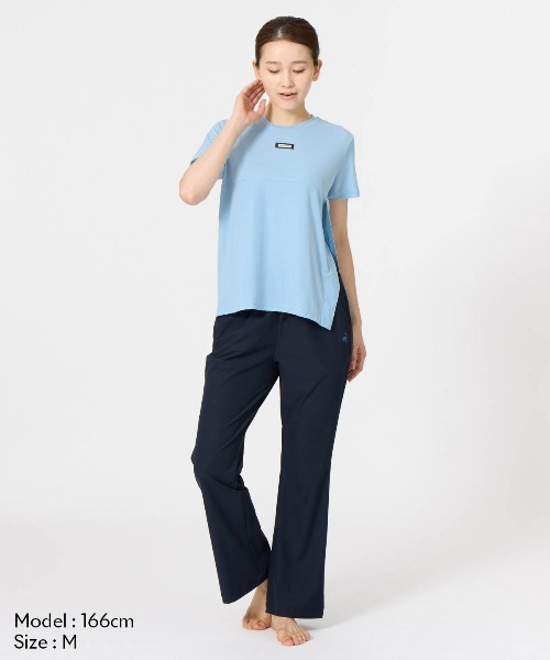 le coq sportif(ルコックスポルティフ)の「接触冷感ハイライズフレアパンツ(その他パンツ・レディース・ネイビー/ブラック・XL/L/M/S)」の13枚目の写真