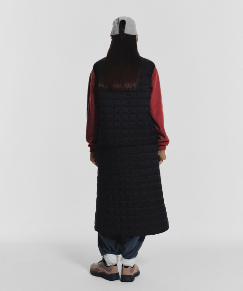 MENASOO(ミナス)の「MNS Line Quilting Vest_Black(ダウンベスト・レディース・ブラック・1/2)」の6枚目の写真