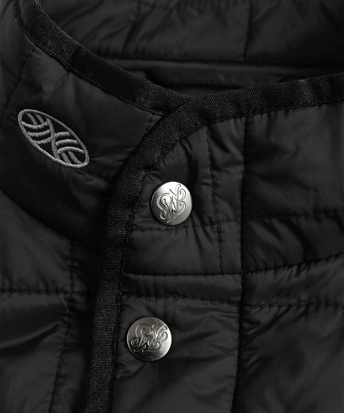 MENASOO(ミナス)の「MNS Line Quilting Vest_Black(ダウンベスト・レディース・ブラック・1/2)」の18枚目の写真