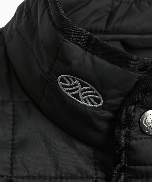 MENASOO(ミナス)の「MNS Line Quilting Vest_Black(ダウンベスト・レディース・ブラック・1/2)」の19枚目の写真