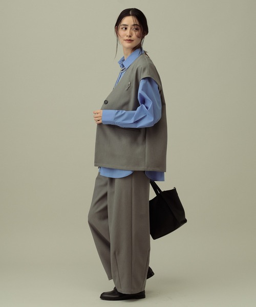 LAKOLE（ラコレ）の「【セレモニー／卒入式にも】＜多機能素材＞パウダリーツイルワイドパンツ / 638594（スラックス・レディース・ネイビー系8/チャコールグレー/グレー・FREE）」の10枚目の写真