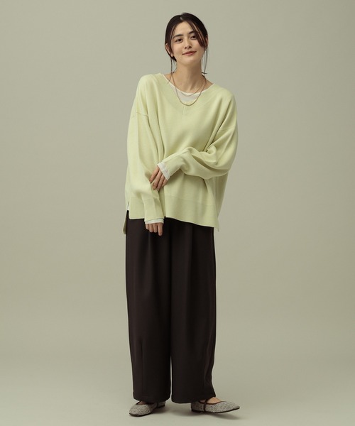 LAKOLE（ラコレ）の「【セレモニー／卒入式にも】＜多機能素材＞パウダリーツイルワイドパンツ / 638594（スラックス・レディース・ネイビー系8/チャコールグレー/グレー・FREE）」の4枚目の写真