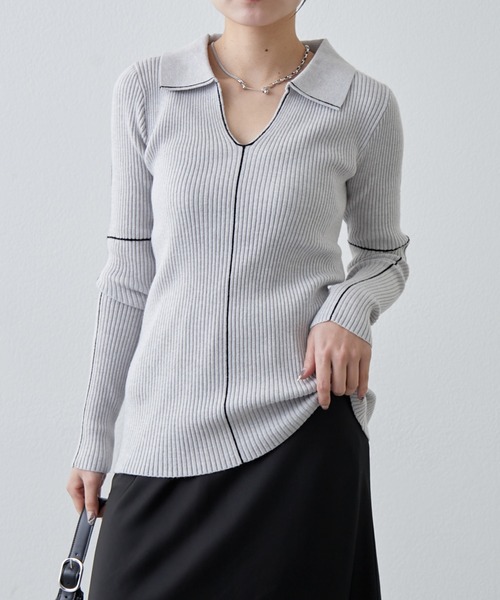 Lui's（ルイス）の「配色ステッチスキッパーリブニットトップス（ニット/セーター・レディース・ブラック/サックスブルー/グレー・FREE）」の4枚目の写真