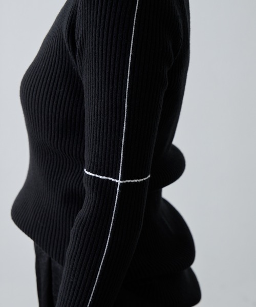 Lui's（ルイス）の「配色ステッチスキッパーリブニットトップス（ニット/セーター・レディース・ブラック/サックスブルー/グレー・FREE）」の14枚目の写真