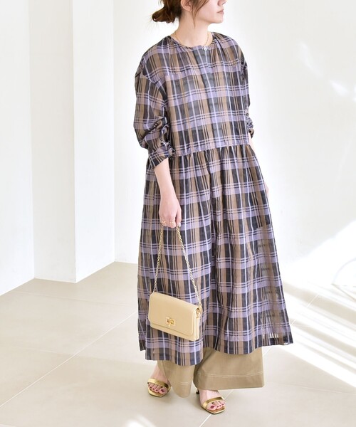 quaranciel(カランシエル)の「quaranciel:〈手洗い可能〉シアー チェック クルーネック ギャザー ワンピース(ワンピース・レディース・パープル/グリーン・ONE SIZE)」の21枚目の写真