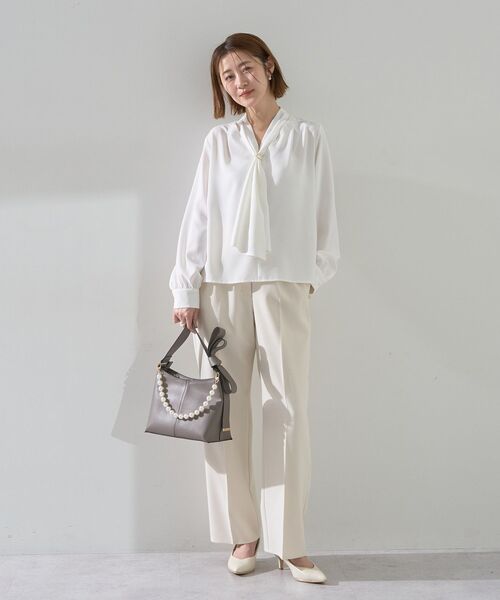 YECCA VECCA（イェッカヴェッカ）の「パールチャーム付きリボンベルトバッグ（ショルダーバッグ・レディース・チャコールグレー/ライトブルー/ライトベージュ・FREE）」の17枚目の写真