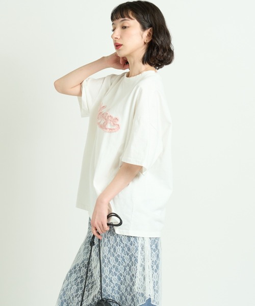 A.D.C.L.(エーディーシーエル)の「アップリケ刺繍ロゴ オーバーサイズ半袖Tシャツ(Tシャツ/カットソー・レディース・ピンク/サックスブルー・M/L)」の16枚目の写真