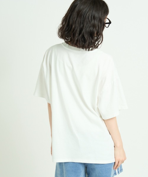 A.D.C.L.(エーディーシーエル)の「アップリケ刺繍ロゴ オーバーサイズ半袖Tシャツ(Tシャツ/カットソー・レディース・ピンク/サックスブルー・M/L)」の6枚目の写真