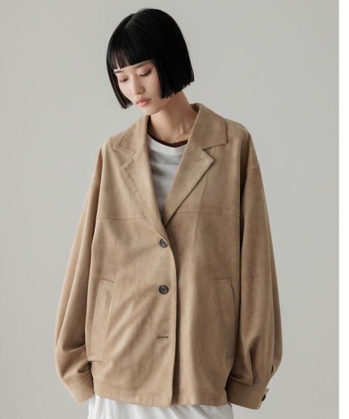 LOWRYS FARM(ローリーズファーム)の「スエードジャケット 637616(テーラードジャケット・レディース・ブラウン/ダークブラウン/ベージュ・FREE)」の4枚目の写真