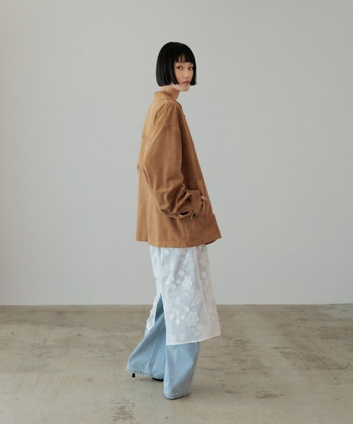 LOWRYS FARM(ローリーズファーム)の「スエードジャケット 637616(テーラードジャケット・レディース・ブラウン/ダークブラウン/ベージュ・FREE)」の10枚目の写真