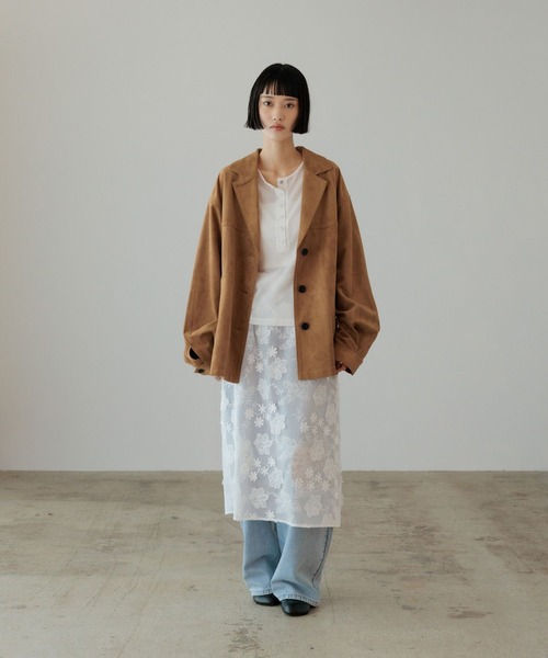 LOWRYS FARM(ローリーズファーム)の「スエードジャケット 637616(テーラードジャケット・レディース・ブラウン/ダークブラウン/ベージュ・FREE)」の11枚目の写真