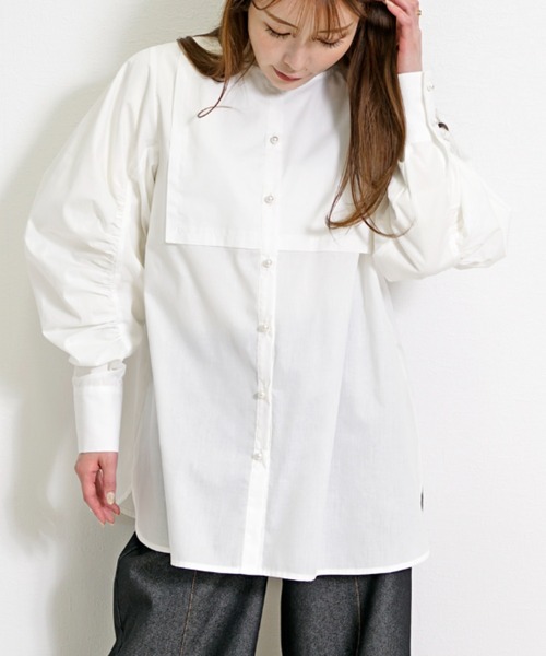 CHhdmn(シーエイチヒデモン)の「パールボタン バンドカラー ギャザースリーブ セミロングシャツブラウス 体型カバー チュニック丈(シャツ/ブラウス・レディース・ホワイト/ブラック・L/M)」の8枚目の写真