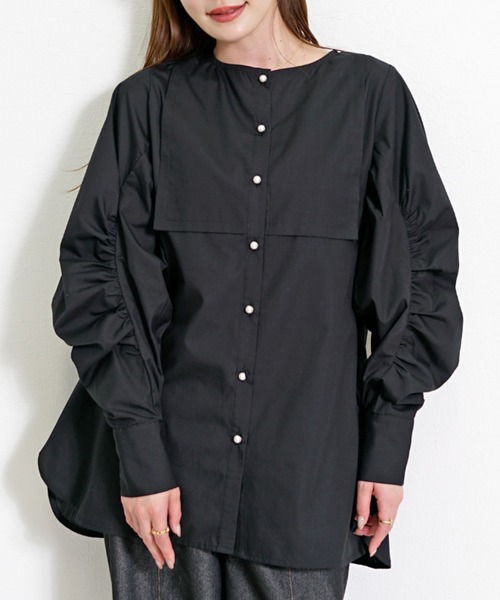 CHhdmn(シーエイチヒデモン)の「パールボタン バンドカラー ギャザースリーブ セミロングシャツブラウス 体型カバー チュニック丈(シャツ/ブラウス・レディース・ホワイト/ブラック・L/M)」の12枚目の写真