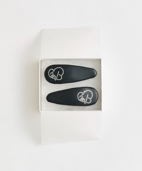OLIVE des OLIVE(オリーブデオリーブ)の「【Belle Charme】Glitter Logo Hair Clip(バレッタ/ヘアクリップ・レディース・ピンク/ブラウン/ブラック・FREE)」の6枚目の写真