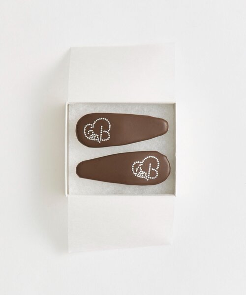 OLIVE des OLIVE(オリーブデオリーブ)の「【Belle Charme】Glitter Logo Hair Clip(バレッタ/ヘアクリップ・レディース・ピンク/ブラウン/ブラック・FREE)」の9枚目の写真