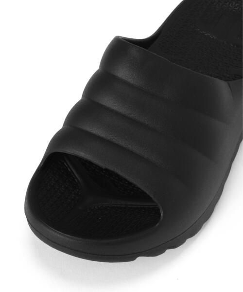TELIC(テリック)の「TELIC/テリック/W-CLOUD(サンダル・レディース・ブラック・M/S/XS)」の5枚目の写真