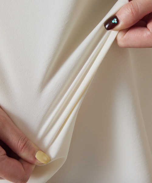 COLLAGE GALLARDAGALANTE（コラージュガリャルダガランテ）の「ジャージスクエアブラウス/セットアップ可/WEB限定カラー展開（シャツ/ブラウス・レディース・ブラック/オフホワイト/オレンジ/ネイビー・FREE）」の12枚目の写真