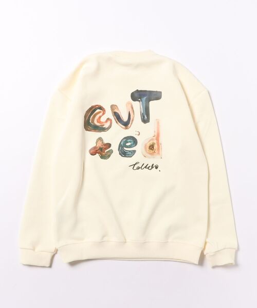 URBAN CHERRY(アーバンチェリー)の「オーバーサイズペイントライクプリントデザイントレーナー(スウェット・キッズ・アイボリー・150cm/140cm/130cm/120cm/110cm)」の6枚目の写真