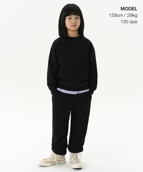 MUSINSA STANDARD KIDS（ムシンサスタンダードキッズ）の「オーバーサイズスウェットシャツ[ブラック]（スウェット・レディース・その他・100/110/120/140/160/150/130）」の2枚目の写真