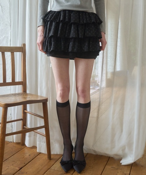 Birthday room(バースデイルーム)の「ドットフリルティアードミニスカート/Polka dot frill tiered mini skirt(スカート・レディース・ブラック/ホワイト・FREE)」の12枚目の写真