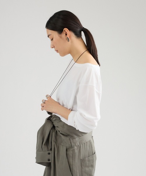 Chaos（カオス）の「Chaos(カオス)/ クロスコットンカットソー（Tシャツ/カットソー・レディース・カーキ/ホワイト/チャコールグレー・FREE）」の5枚目の写真