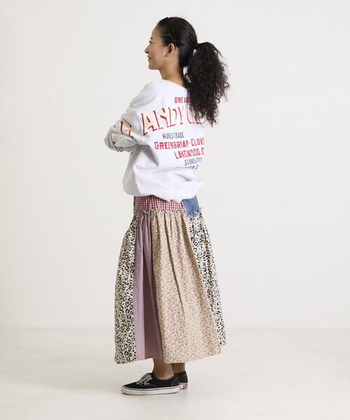 Freada(フリーダ)の「Freada/フリーダ フラワー&チェックドッキングスカート(スカート・レディース・オリーブ/ブルー・SMALL/MEDIUM)」の5枚目の写真