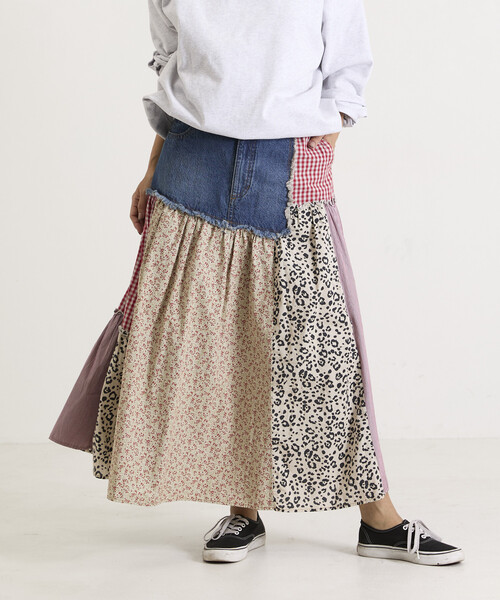 Freada(フリーダ)の「Freada/フリーダ フラワー&チェックドッキングスカート(スカート・レディース・オリーブ/ブルー・SMALL/MEDIUM)」の9枚目の写真