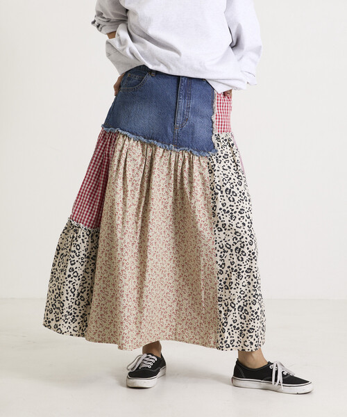 Freada(フリーダ)の「Freada/フリーダ フラワー&チェックドッキングスカート(スカート・レディース・オリーブ/ブルー・SMALL/MEDIUM)」の13枚目の写真