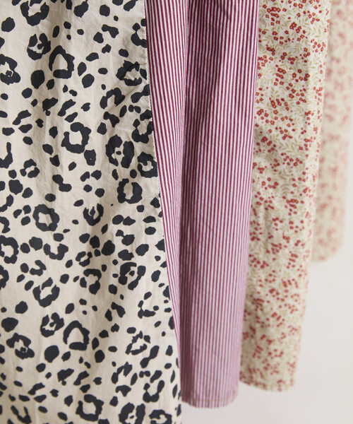 Freada(フリーダ)の「Freada/フリーダ フラワー&チェックドッキングスカート(スカート・レディース・オリーブ/ブルー・SMALL/MEDIUM)」の19枚目の写真