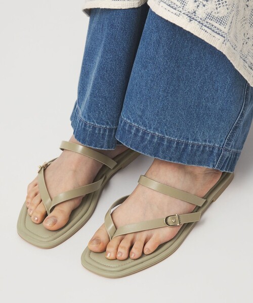 green label relaxing(グリーンレーベルリラクシング)の「トライアングル トング サンダル(サンダル・レディース・ダークブラウン/オリーブ/ブラック・XL/L/M/S)」の13枚目の写真