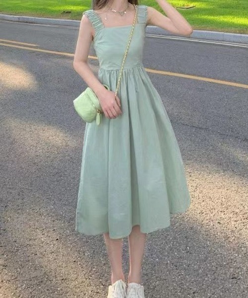 SallyLunn(サリーラン)の「ノースリーブギャザーフレアワンピース(ワンピース・レディース・ホワイト/グリーン/ブラック・MEDIUM/LARGE)」の1枚目の写真