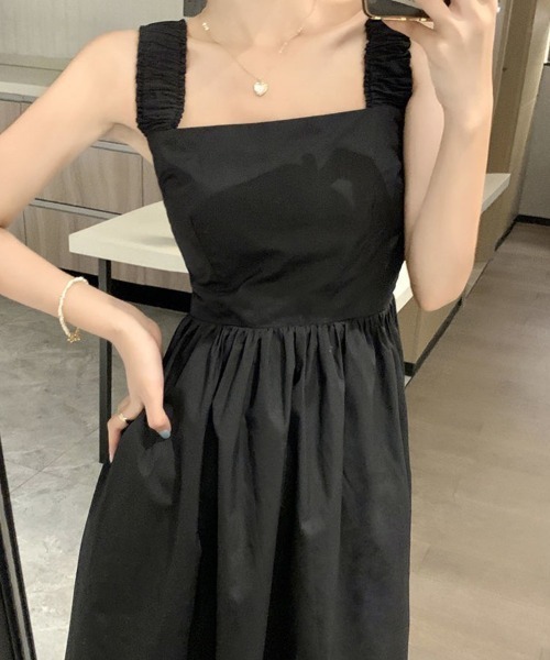 SallyLunn(サリーラン)の「ノースリーブギャザーフレアワンピース(ワンピース・レディース・ホワイト/グリーン/ブラック・MEDIUM/LARGE)」の17枚目の写真