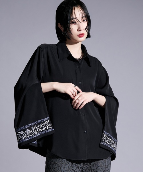 Ellno Loset（エルノロゼット）の「2wayアームスリットパターン刺繍シャツ（シャツ/ブラウス・メンズ・ブラック/ブルーグレー/オフホワイト・LARGE/MEDIUM/SMALL）」の14枚目の写真