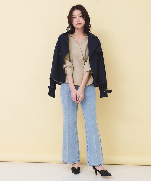 index（インデックス）の「カシュクールタックシャツ【洗濯機OK/ストレッチ】（シャツ/ブラウス・レディース・オフホワイト/ベージュ/ダークグレー・00）」の9枚目の写真