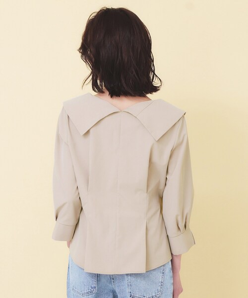 index（インデックス）の「カシュクールタックシャツ【洗濯機OK/ストレッチ】（シャツ/ブラウス・レディース・オフホワイト/ベージュ/ダークグレー・00）」の13枚目の写真